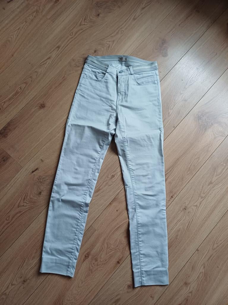 Broek ParaMi maat 36, izgs, Kleding | Dames, Ophalen of Verzenden, Zo goed als nieuw, Grijs, W28 - W29 (confectie 36)