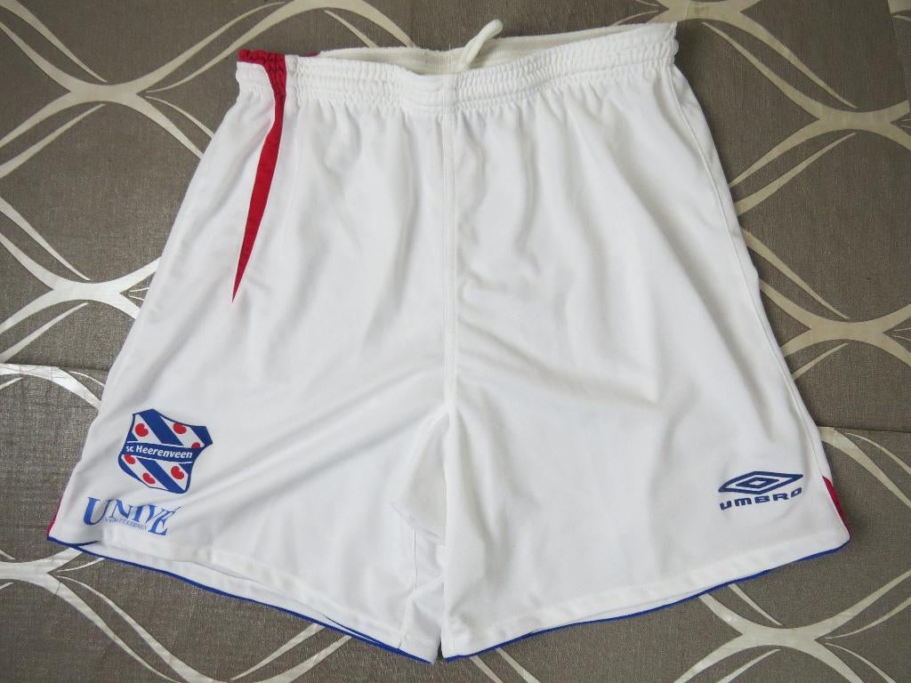 SC Heerenveen wit thuis broekje Umbro maat XXL, Ophalen of Verzenden, Nieuw, Overige binnenlandse clubs, Shirt
