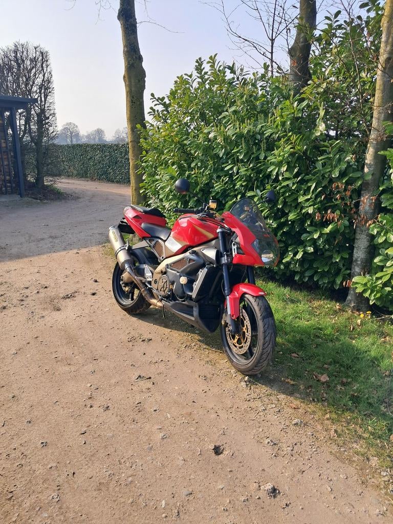 Aprilia Tuono bouwjaar 2005, 1000cc, Particulier, Naked bike