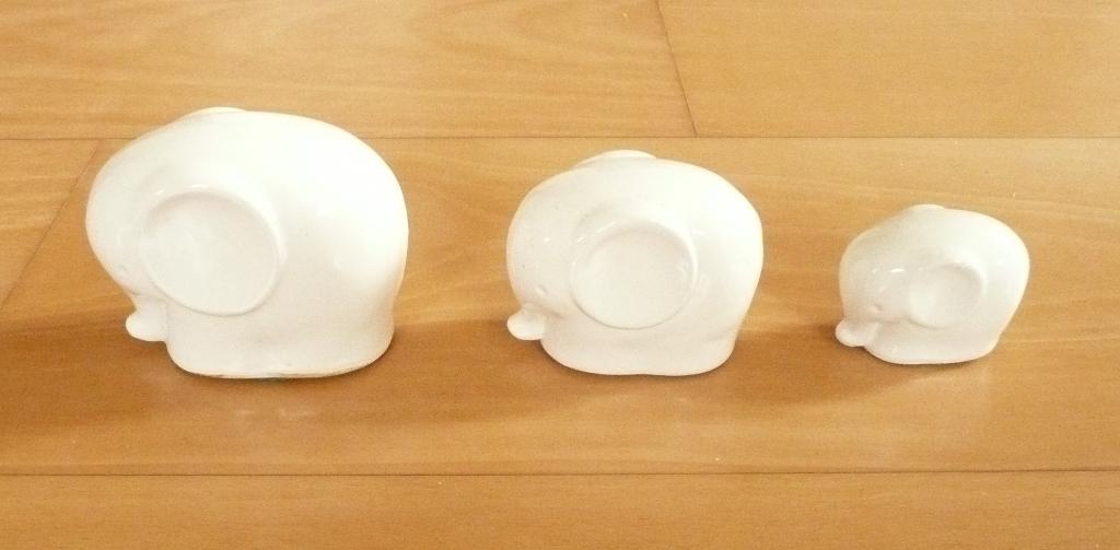 3 Olifant beeldjes van groot naar klein, Verzamelen, Beelden en Beeldjes, Ophalen, Zo goed als nieuw, Dier