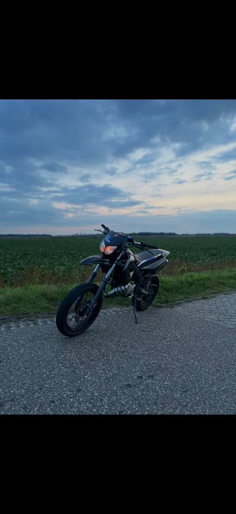 Derbi senda xtreme 2009, Fietsen en Brommers, Brommers | Derbi, 6 versnellingen, Maximaal 45 km/u, Ophalen of Verzenden, Zo goed als nieuw