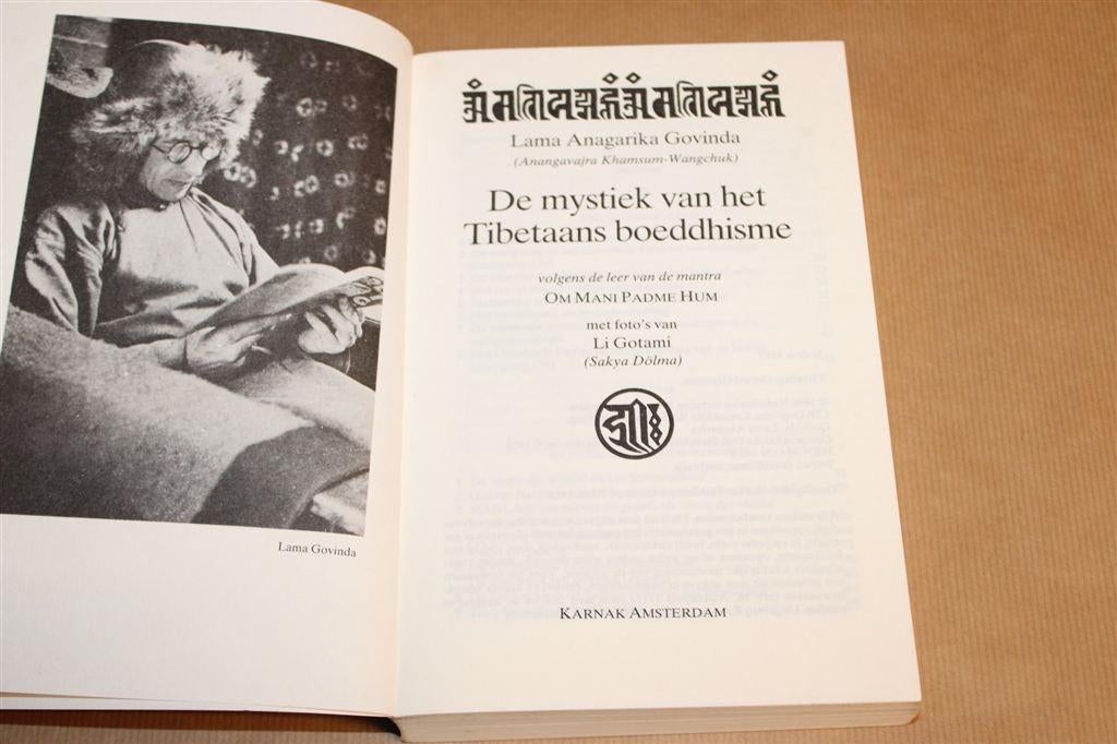 De Mystiek van het Tibetaans Boeddhisme — Govinda, Ophalen of Verzenden, Gelezen, Overige onderwerpen, Achtergrond en Informatie