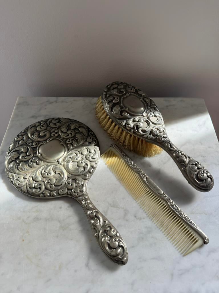 Vintage Zilverkleurige - Spiegel, Borstel en Kam (3-delig), Ophalen of Verzenden