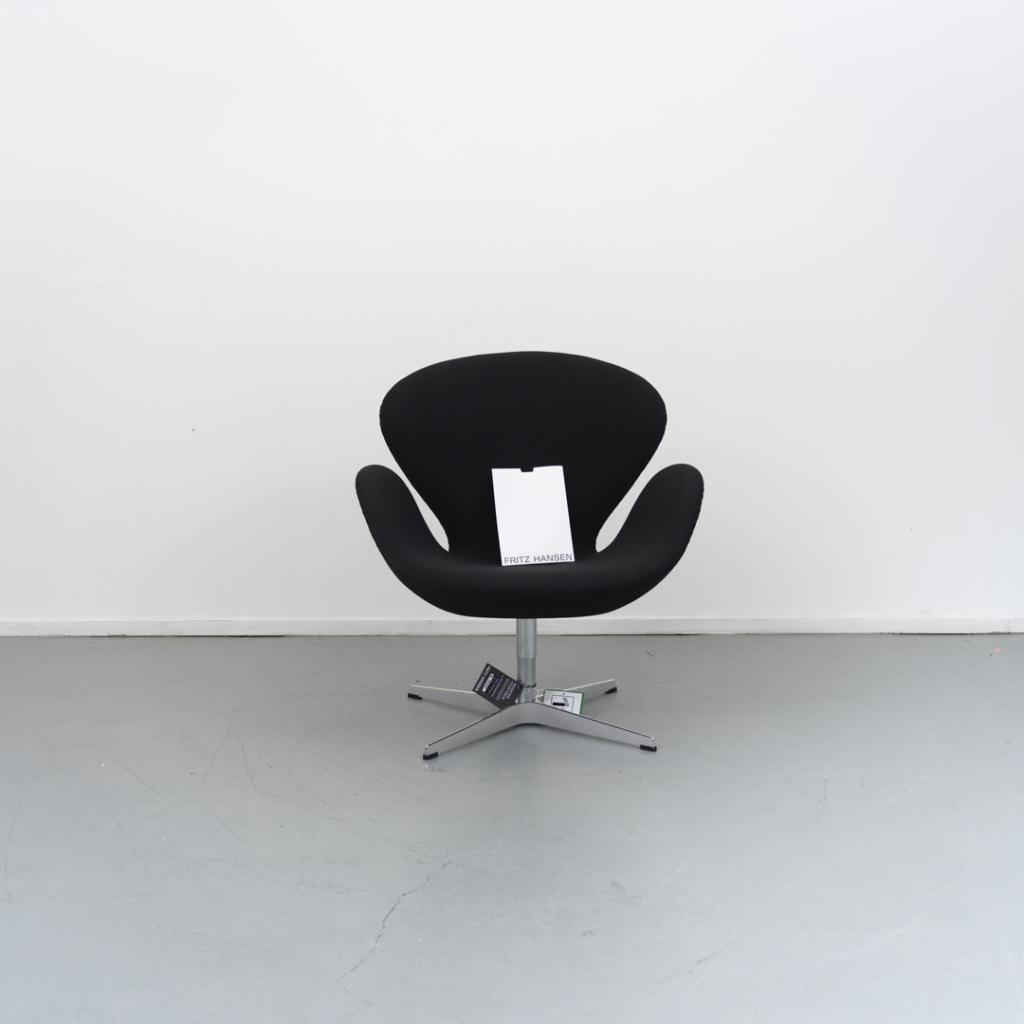 1 fritz Hansen Swan Chair Zwart stof nieuw, Niet ingevuld, Niet ingevuld, Nieuw, Stof