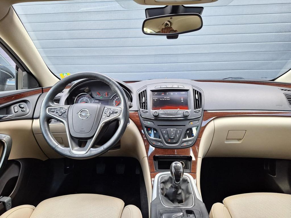 Opel Insignia | 1.6 T Cosmo | Airco | Keyless go & start | A, Gebruikt, 4 cilinders, LED verlichting, Zwart