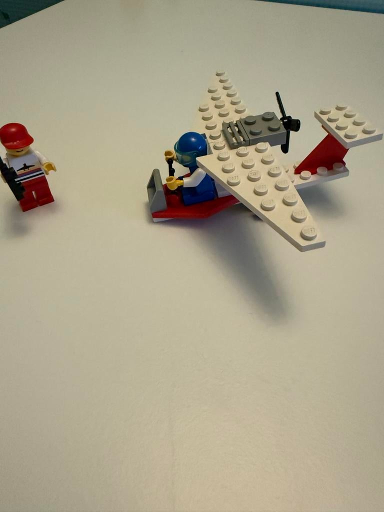 Lego Legoland 6529: Vliegtuig met piloot (mist voorwiel), Ophalen of Verzenden, Gebruikt, Complete set, Lego