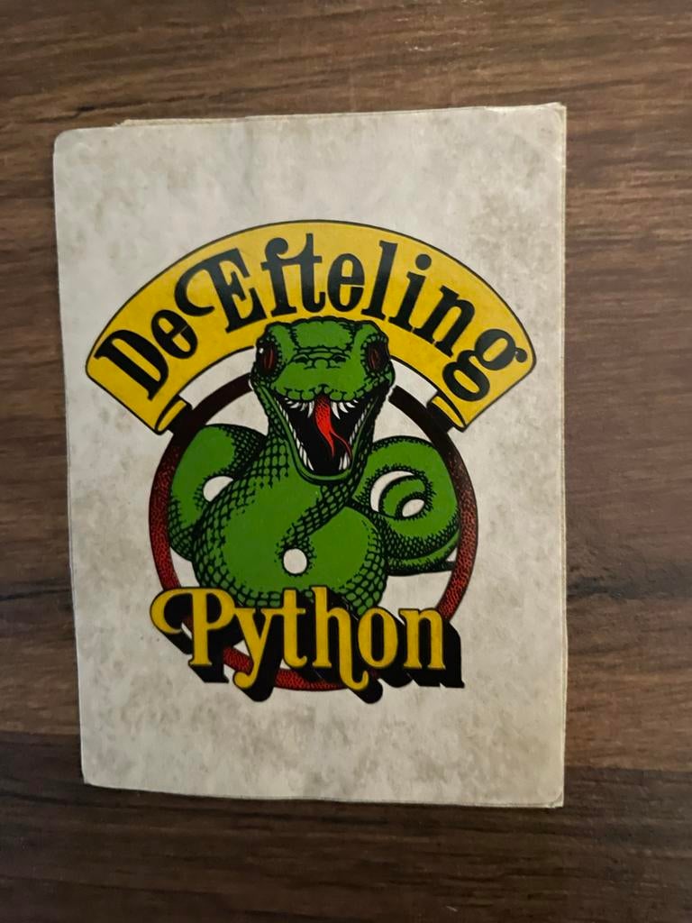 Efteling Python Sticker - Vintage Design, Verzamelen, Efteling, Ophalen of Verzenden, Gebruikt, Overige typen