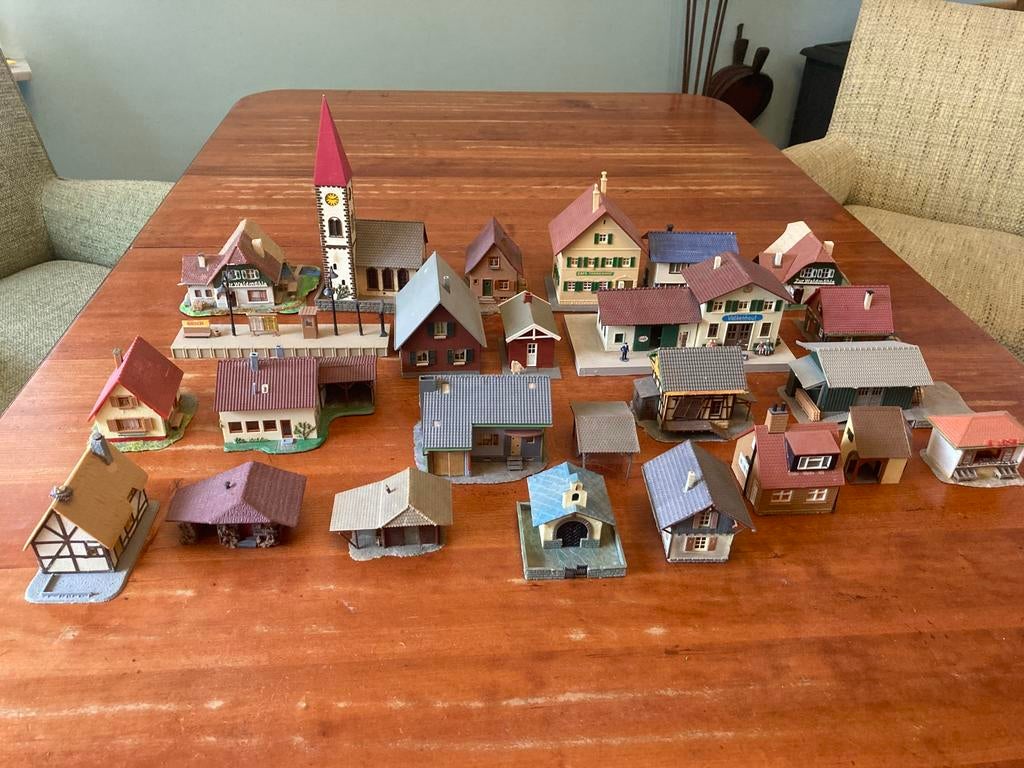 H0 huisjes/gebouwen, Ophalen, Zo goed als nieuw, 1:50 tot 1:144