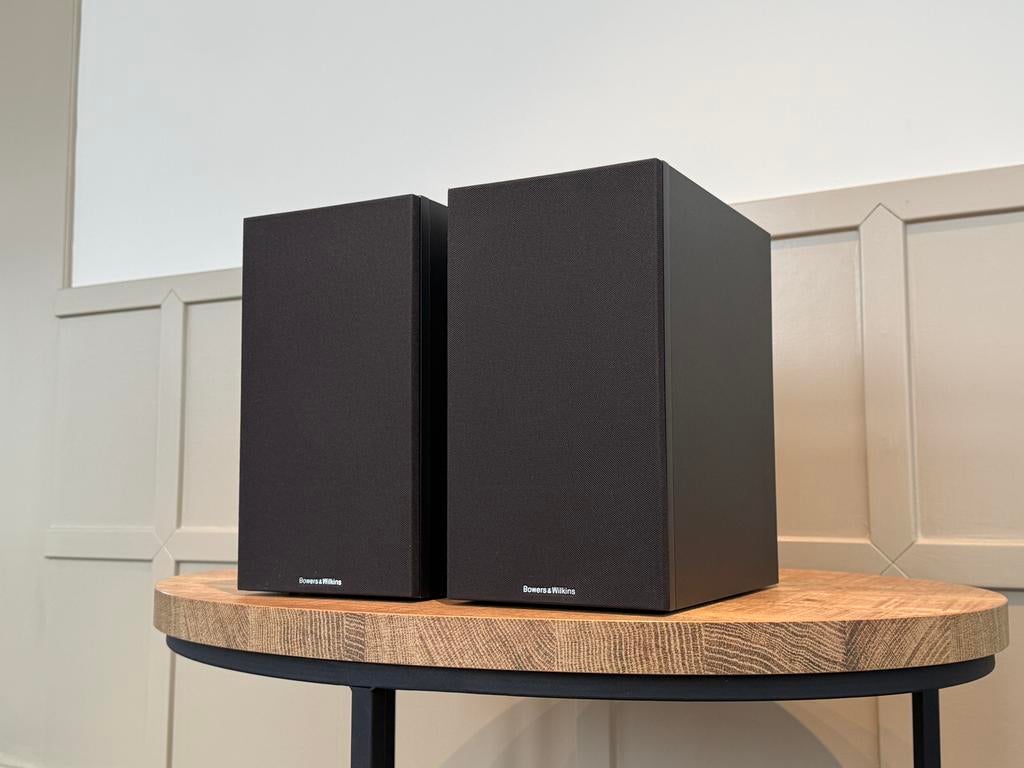 B&W 606, Ophalen of Verzenden, Zo goed als nieuw, Bowers & Wilkins (B&W), /