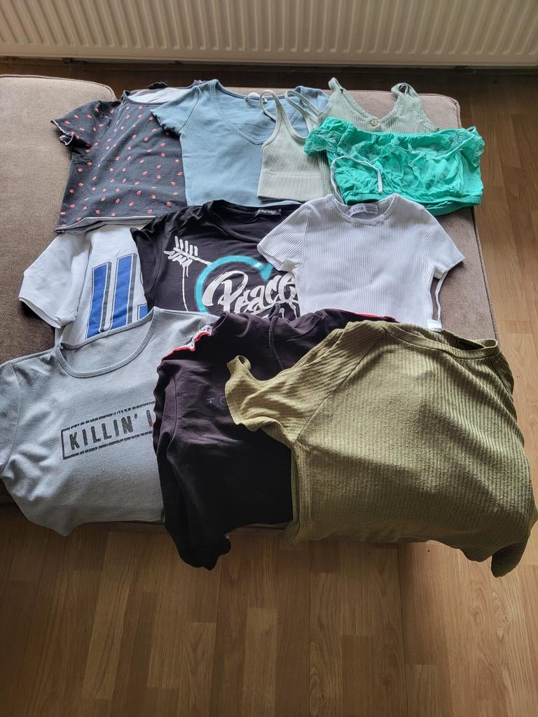 11 cropped tops en shirts maat XS, Ophalen of Verzenden, Zo goed als nieuw, Korte mouw, Maat 34 (XS) of kleiner