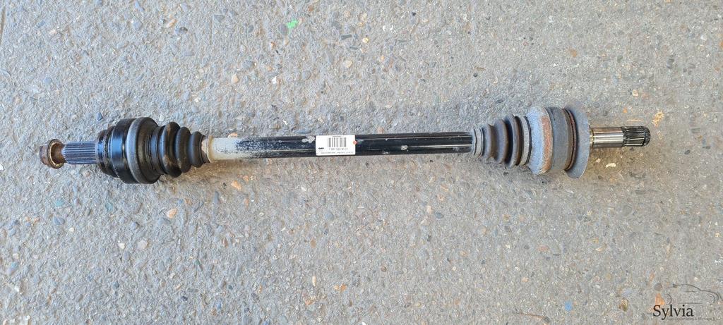 Aandrijfas rechts BMW 5 serie F10 F11 N20 7581022, Gebruikt, -, -, Ophalen of Verzenden