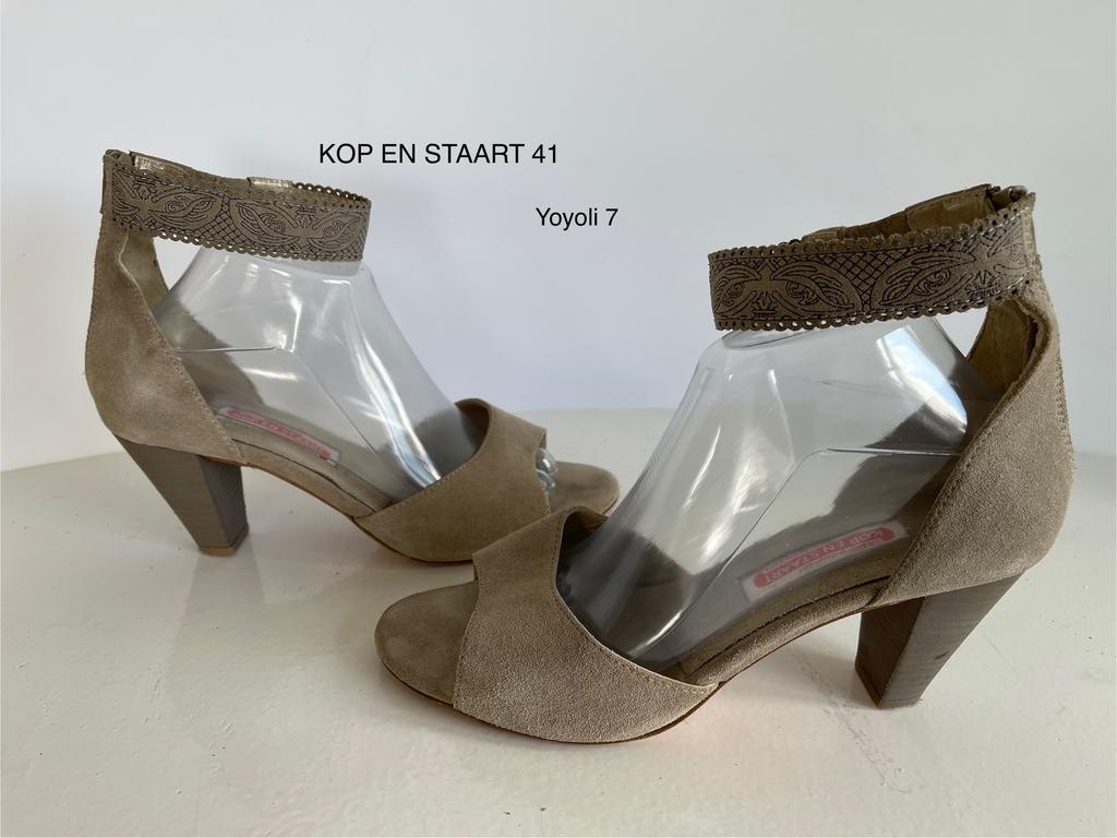 7) Kop en Staart Grijze Leren Pumps Maat 41, Kleding | Dames, Zo goed als nieuw, Grijs, Sandalen of Muiltjes, Ophalen of Verzenden