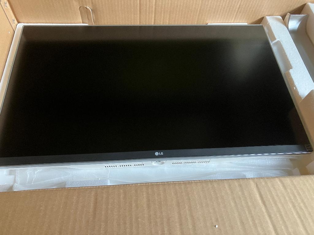 LG Ultra HD 4K monitor 27inch 27UD88, Computers en Software, Monitoren, Zo goed als nieuw, 61 t/m 100 Hz, DisplayPort, HDMI, USB-C