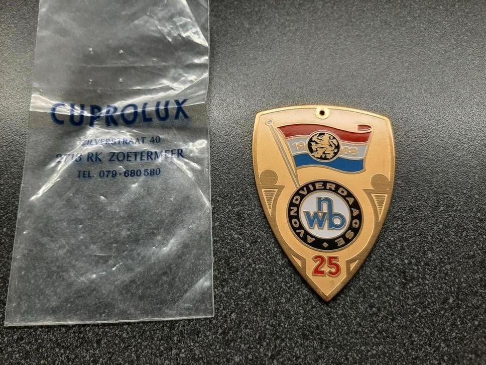 Plaquette  - Avondvierdaagse  NWB  25  - 1968 / 75X54 MM., Ophalen of Verzenden, Overige materialen