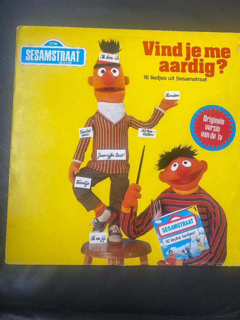 Sesamstraat : Bert & Ernie Vind Je Me Aardig ( lp vinyl), Ophalen of Verzenden, Gebruikt