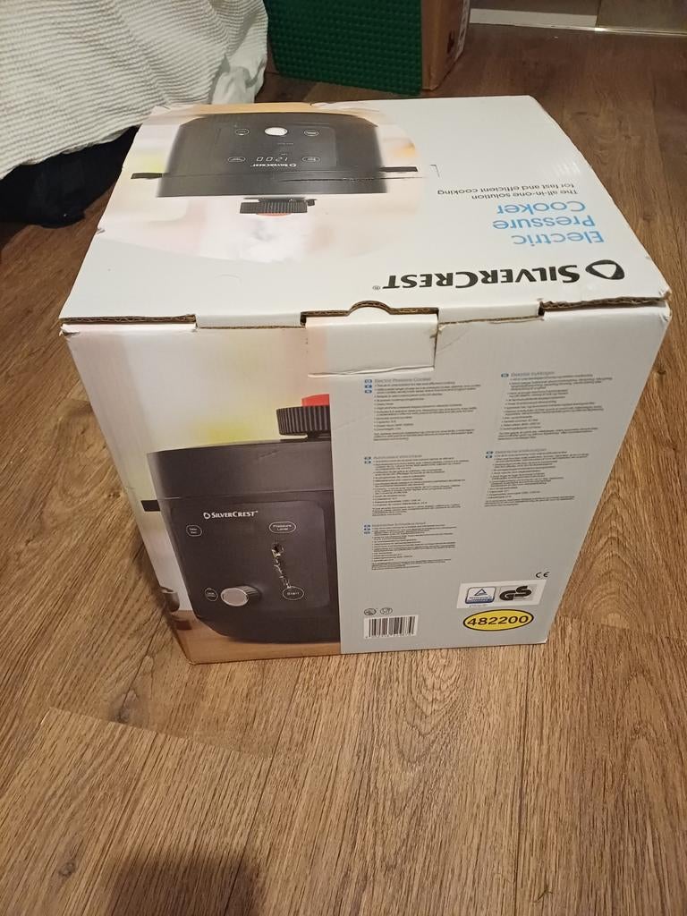 SilverCrest Elektrische Snelkookpan, Witgoed en Apparatuur, Slowcookers, Ophalen of Verzenden, Timer, Zo goed als nieuw