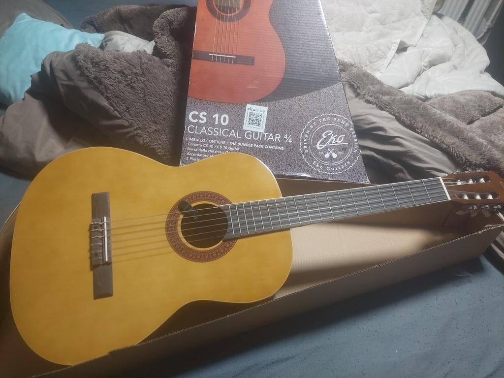 Gitaar classical, Ophalen of Verzenden, Zo goed als nieuw, Minder dan 50 watt