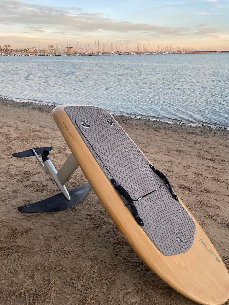 Fliteboard Pro Carbon 67 liter efoil, Ophalen of Verzenden, Gebruikt, Plank