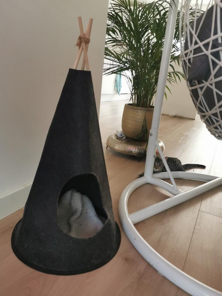 Tipi voor kat kattenmand, Ophalen