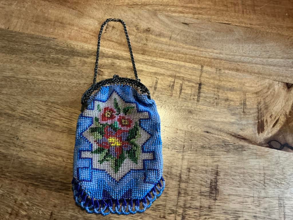 Zilveren beugel kralentasje, Antiek en Kunst, Ophalen of Verzenden, Zilver