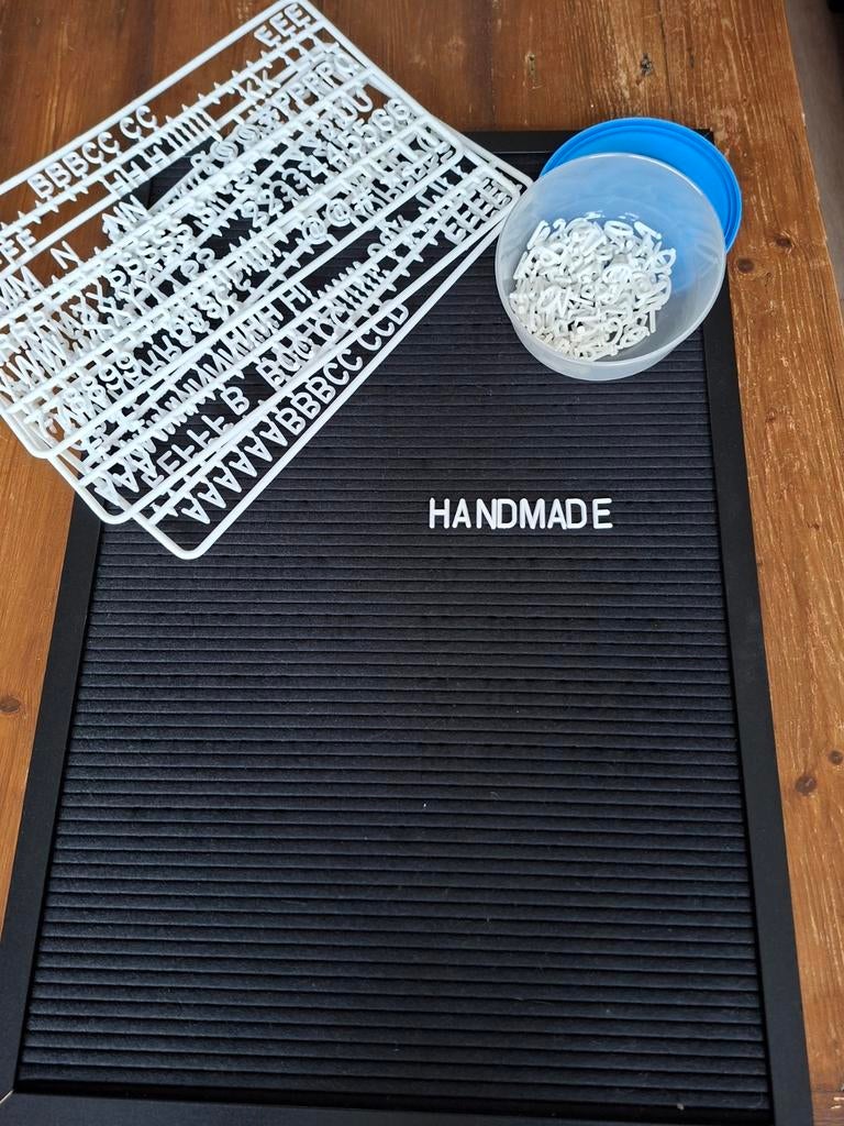 Groot Letterbord in Zeer Goede Staat, Hobby en Vrije tijd, Tekenen, Zo goed als nieuw, Ophalen