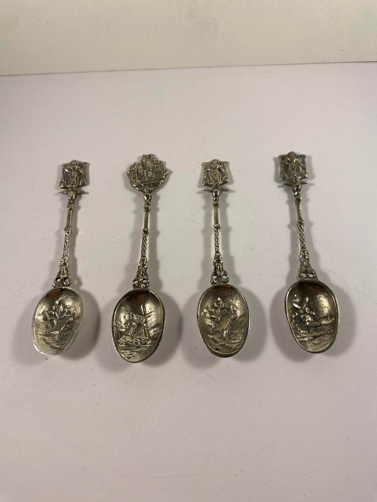 Lotje zilvertin lepeltjes, 4 stuks, Antiek en Kunst, Ophalen of Verzenden