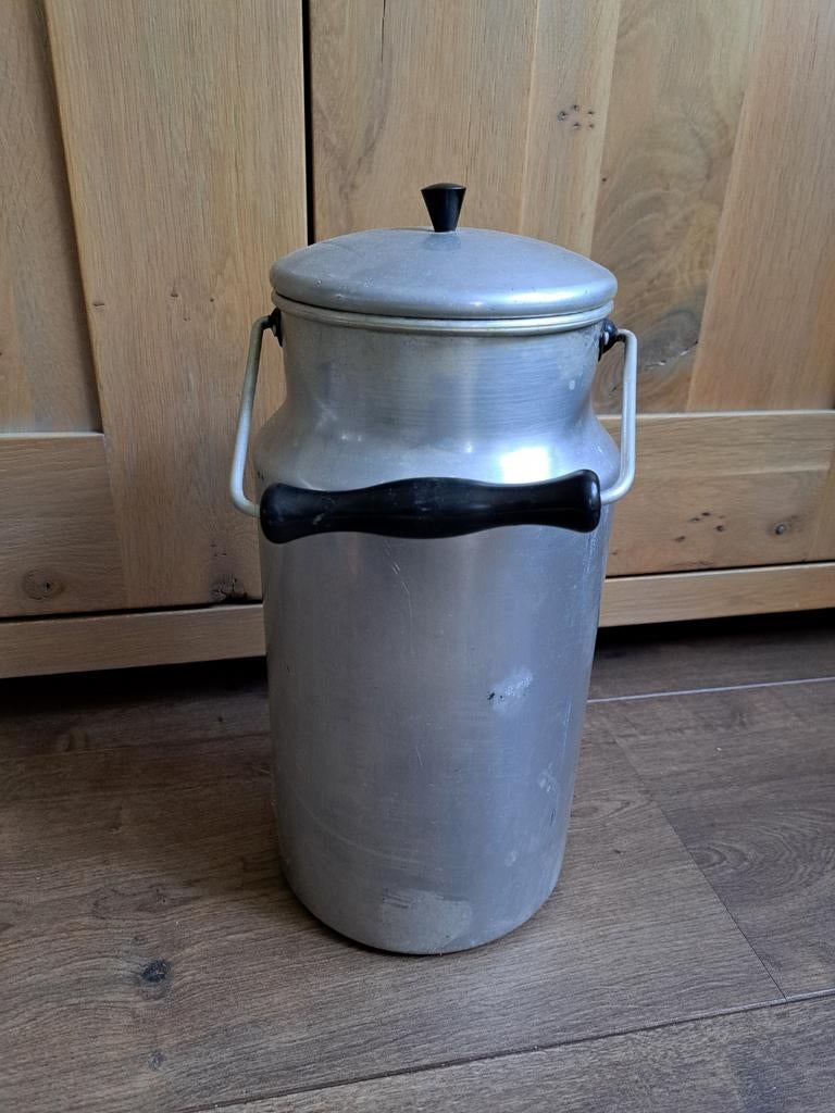 Brocante aluminium melkbus met hengsel en deksel, hoog 41cm, Ophalen of Verzenden