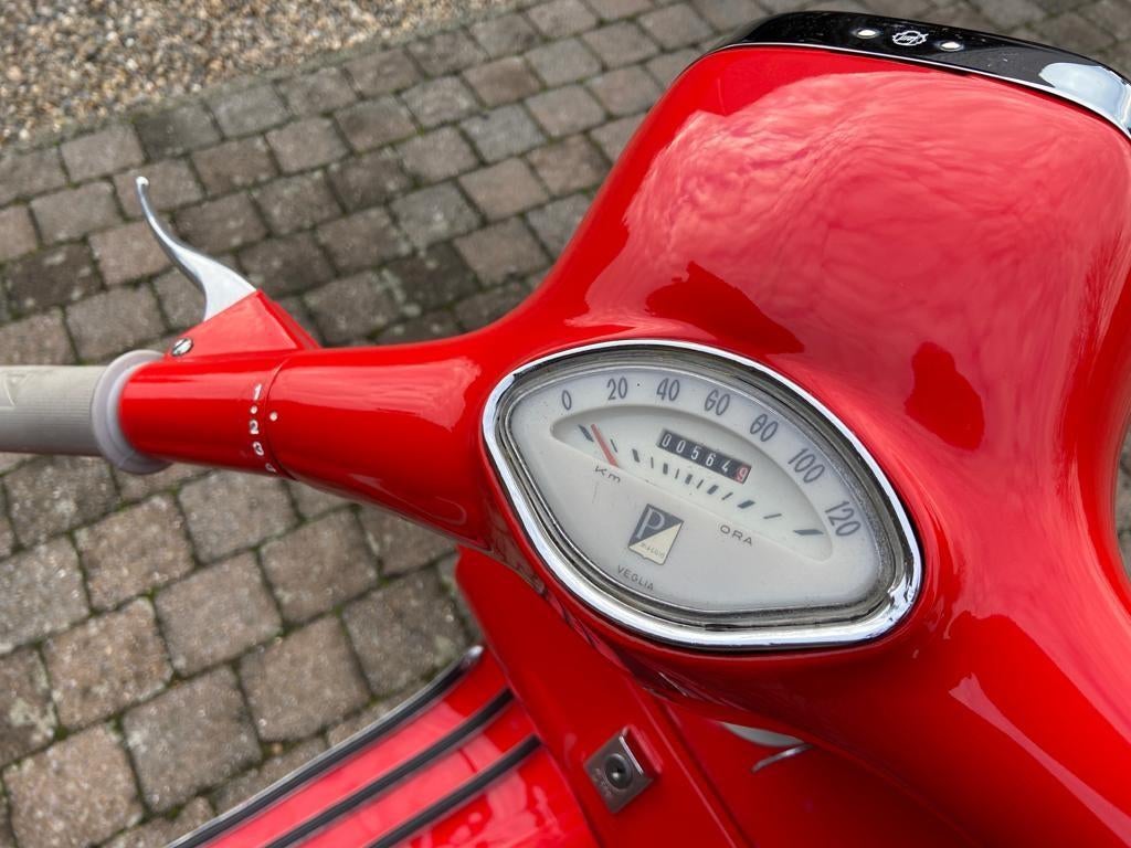 Vespa Super Sport 180 - Zo goed als nieuw!, Fietsen en Brommers, Brommers | Vespa, Zo goed als nieuw, Overige modellen, Maximaal 45 km/u