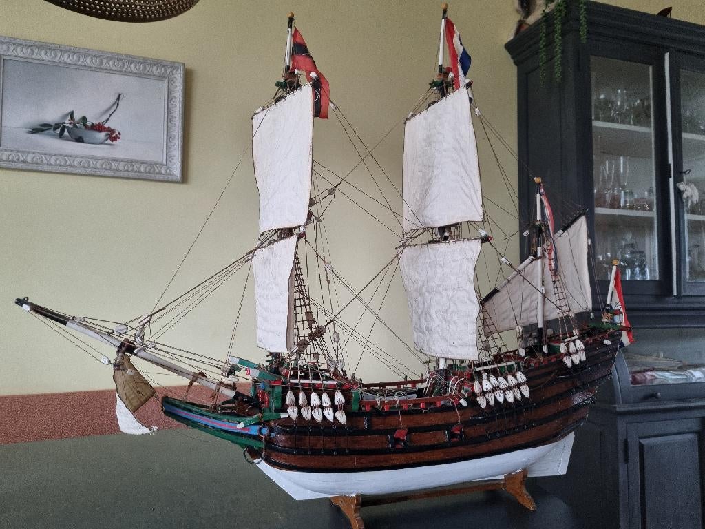 Model zeilschip VOC de Halve Maen uit 1608, Ophalen, Zo goed als nieuw, 1:32 tot 1:50, Overige merken