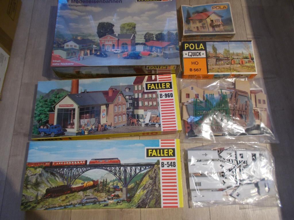va 3 euro Vitage Faller huisjes brug nieuw Verzenden kan ook, Hobby en Vrije tijd, Modeltreinen | H0, Gelijkstroom of Wisselstroom