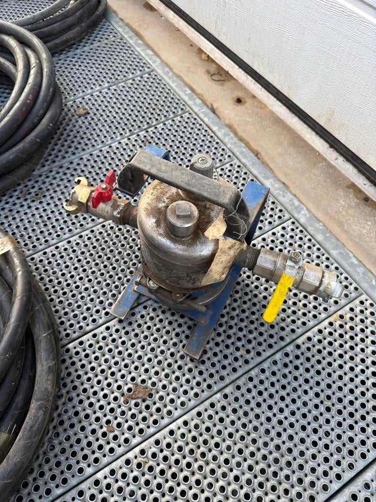 Raketboor oliepot, Ophalen, Zo goed als nieuw