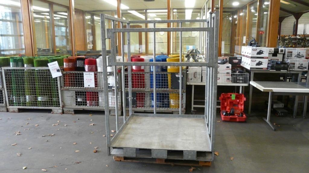 Stalen kooipallet - opslagkooi, Ophalen, Gebruikt
