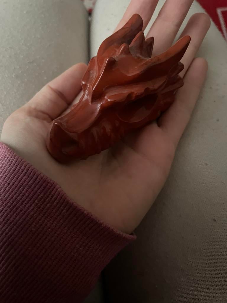 Rode japis draak met verstopte bergkristal in ze hoofdje, Ophalen, Zo goed als nieuw