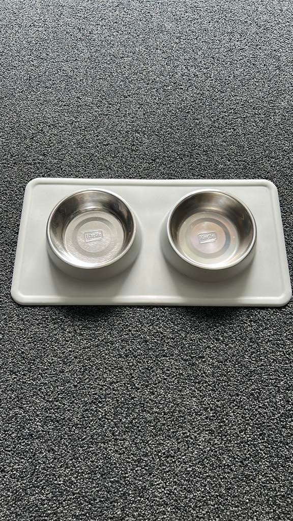 Honden voer/drinkbak set roestvrijstaal, Dieren en Toebehoren, Ophalen of Verzenden, Zo goed als nieuw