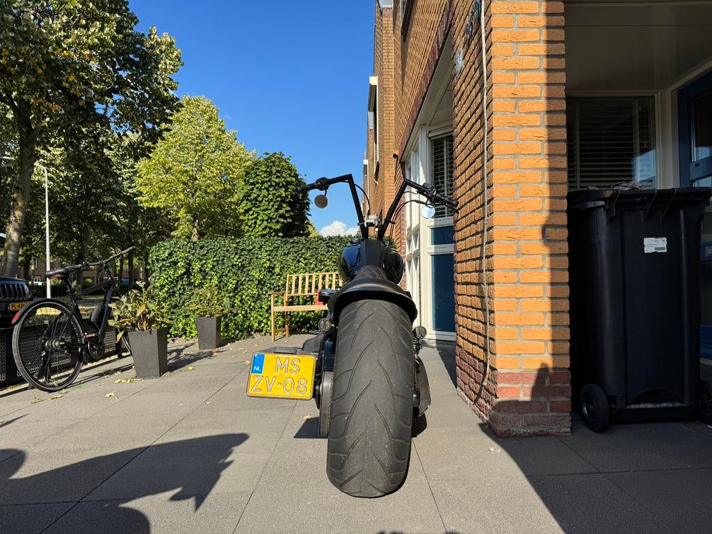 FXCW HD Rocker 2008 5HD Custom, Sportuitlaat, 2 cilinders, Chopper, Particulier