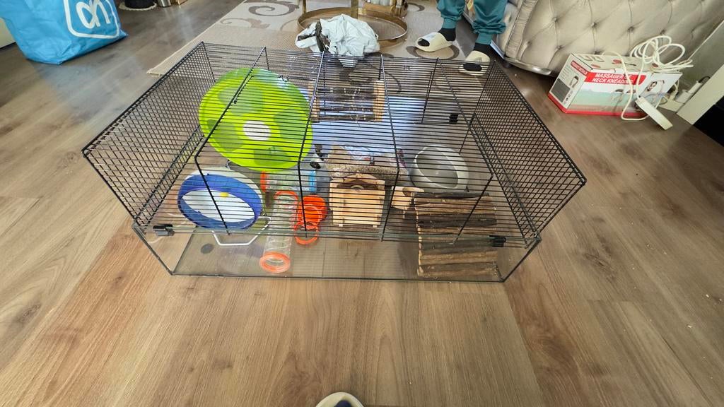 Hamster/cavia kooi met 2 deuren en cavia/hamster spullen., Dieren en Toebehoren, Knaagdieren en Konijnen | Hokken en Kooien, Minder dan 60 cm