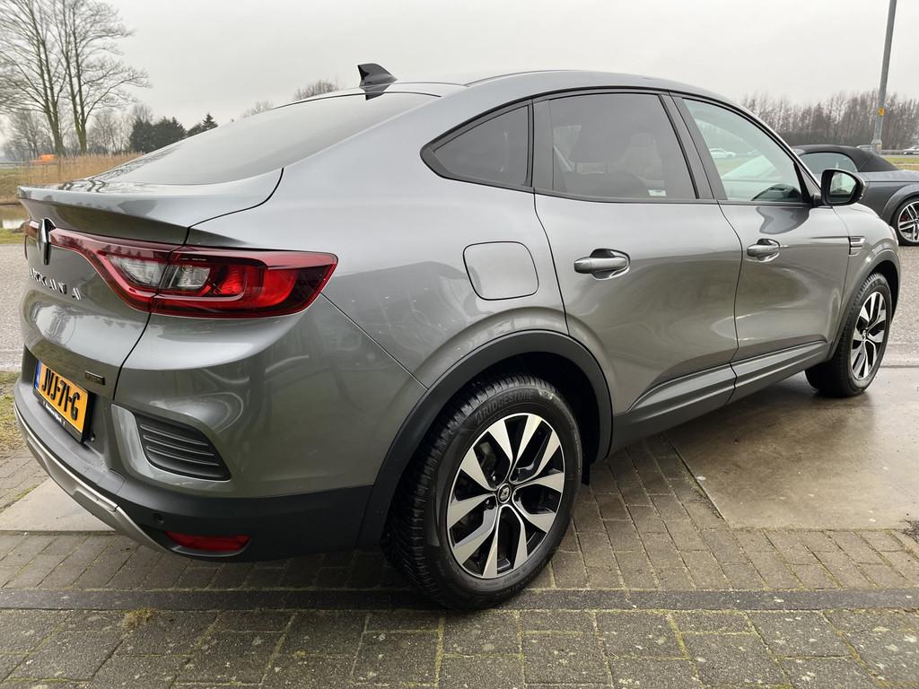 Renault Arkana 1.6 E-Tech Hybrid 145PK / Camera / Apple Carp, Stof, Gebruikt, 4 cilinders, Overige brandstoffen