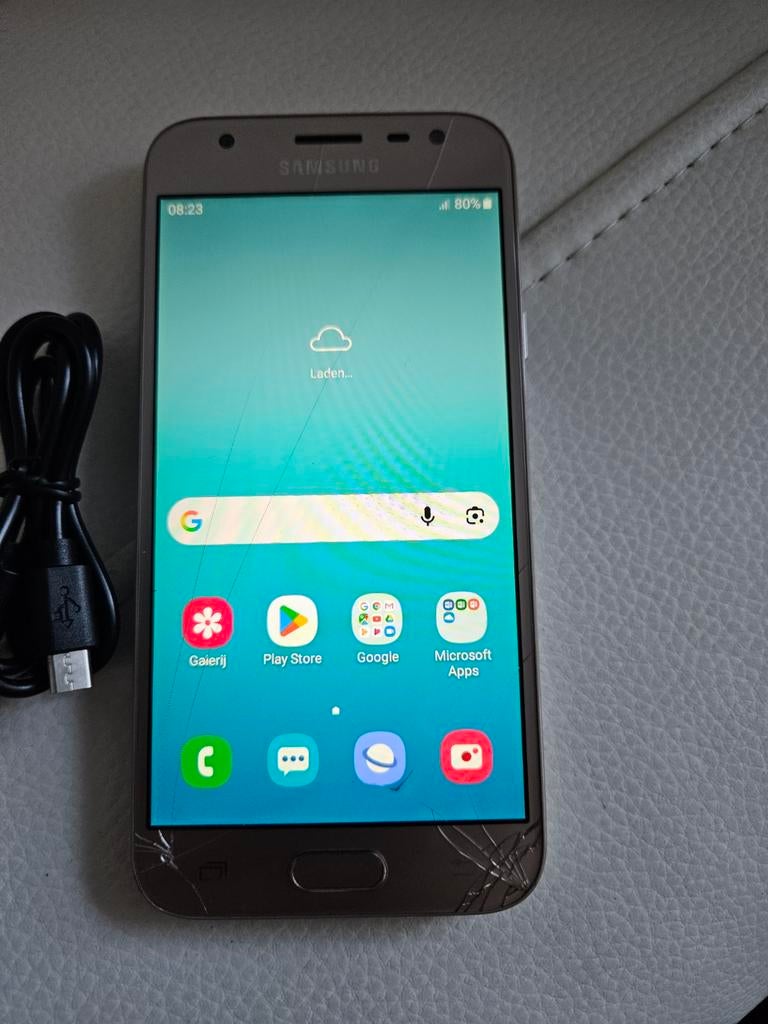 Bijna gratis 100% Goed werkende Samsung galaxy j3-17, €14, Telecommunicatie, Zwart, Ophalen of Verzenden, Zo goed als nieuw, 6 tot 10 megapixel