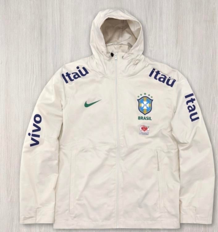 Nike Brasil Gore-Tex Jas - Nieuw met kaartjes, Ophalen of Verzenden, Nieuw, Maat 48/50 (M), Wit