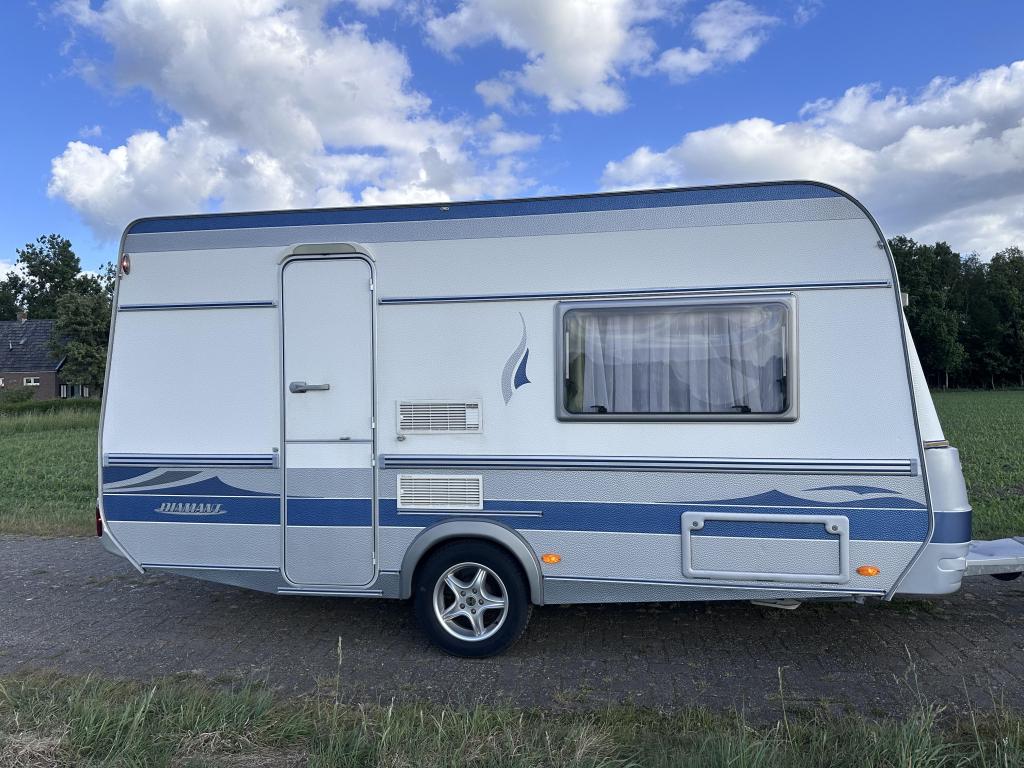 Fendt Diamant 420, Caravans en Kamperen, Caravans, Overige typen, Kachel, Rondzit, Tot en met 2