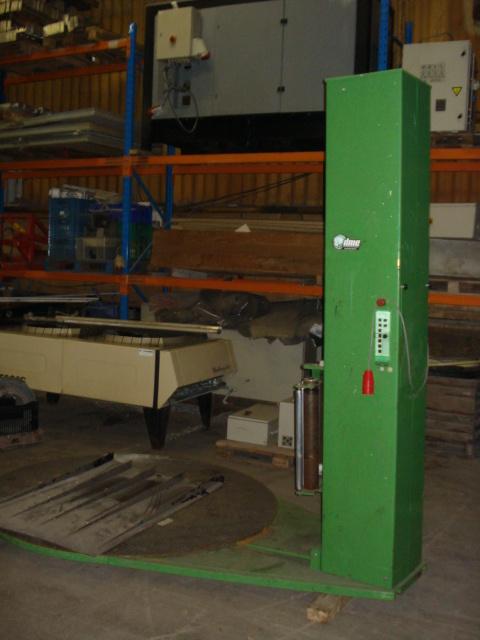 palletwikkelaar, Ophalen