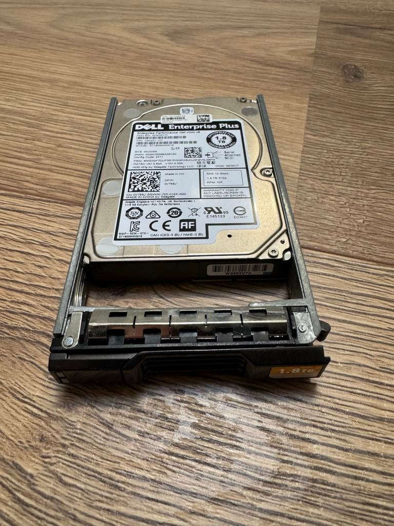 Dell Enterprise Plus 1.8TB SAS 2.5 inch harde schijf, Intern, Gebruikt, SAS, Server