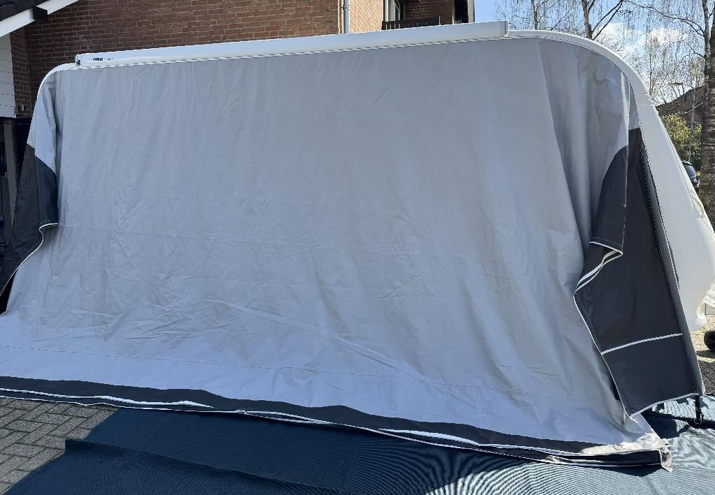 Dorema voortent Caravan, Ophalen, Zo goed als nieuw