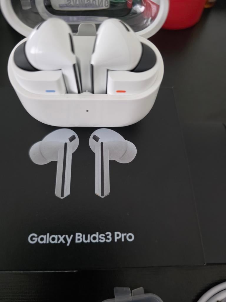 Samsung Galaxy Buds3 Pro, Ophalen of Verzenden, Nieuw, Draadloos