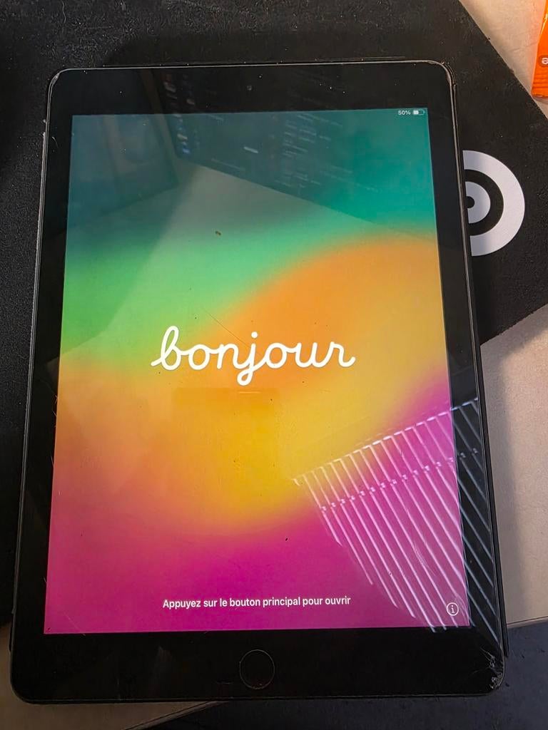 Ipad 2018, Gebruikt, 32 GB, Apple iPad, Grijs