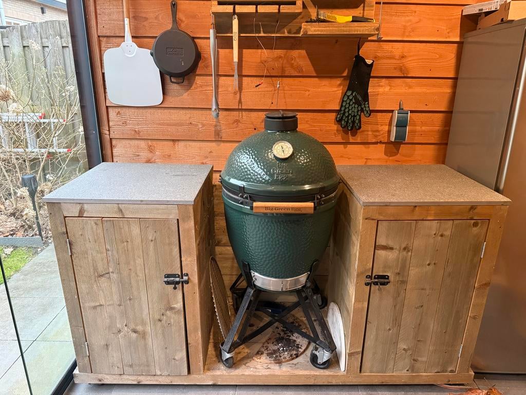 Big Green Egg Large met buitenkeuken van steigerhout, Ophalen, Gebruikt