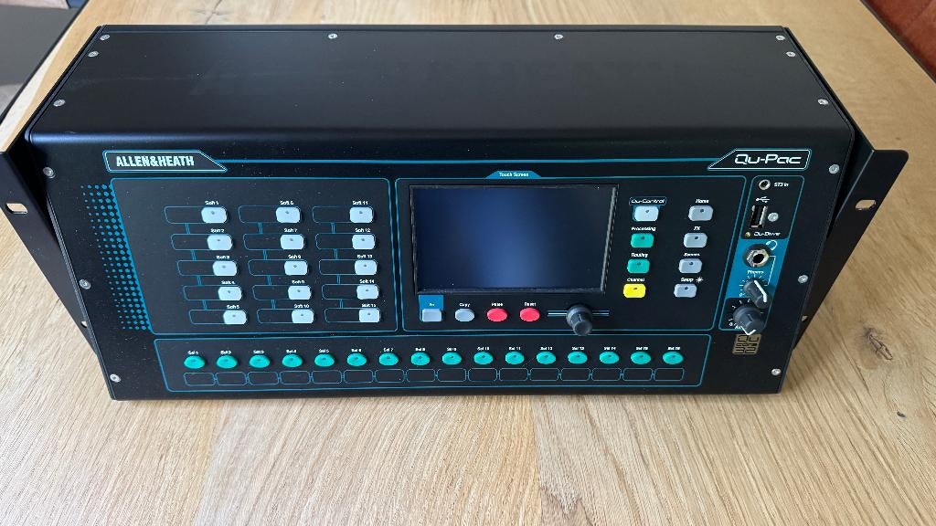 Allen & Heath Qu-Pac, Ophalen, Zo goed als nieuw, 10 tot 20 kanalen, Microfooningang