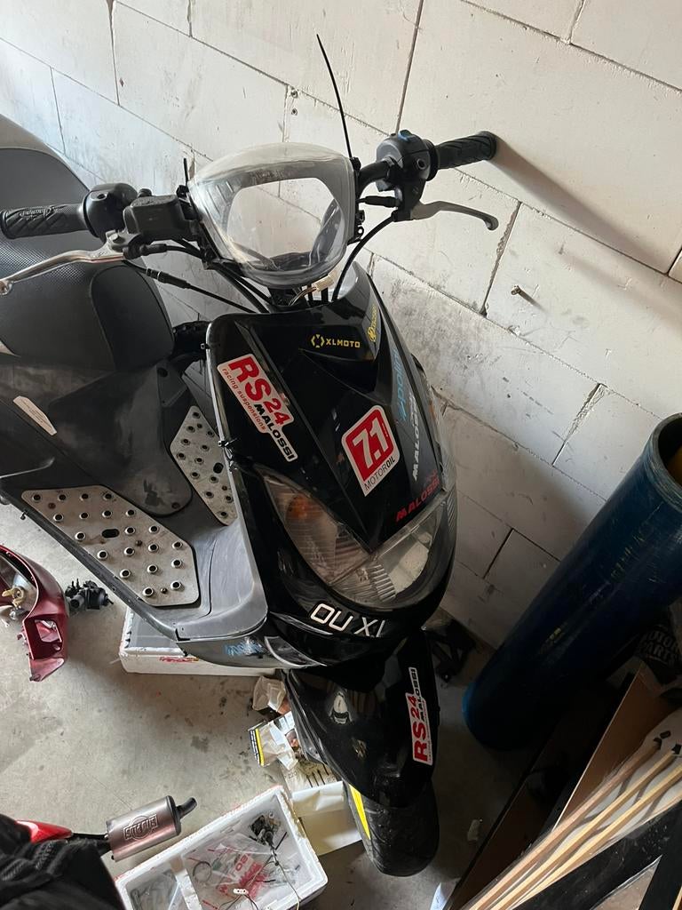 Vivacity 70cc, Fietsen en Brommers, Scooters | Peugeot, Zo goed als nieuw, Vivacity, Tweetakt, Ophalen