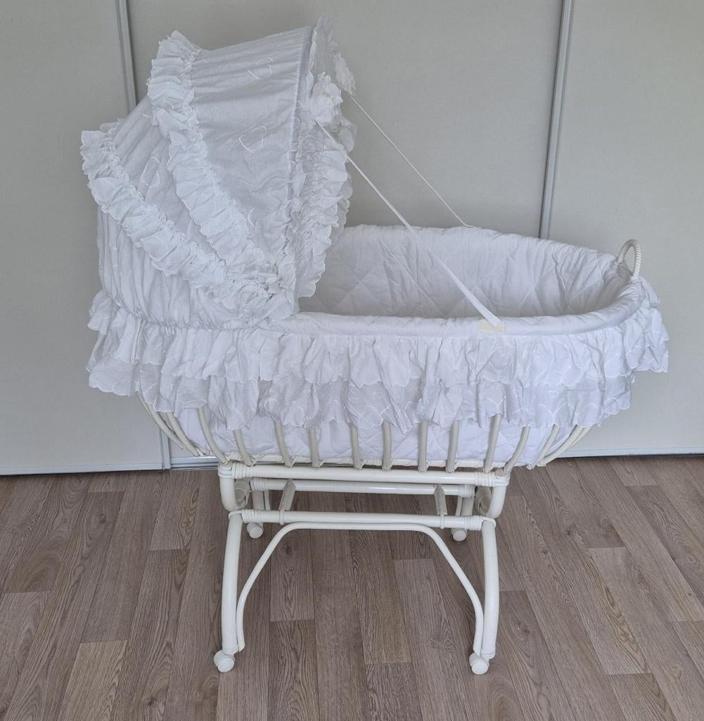 romantische witte wieg, Ophalen, Zo goed als nieuw, Wieg