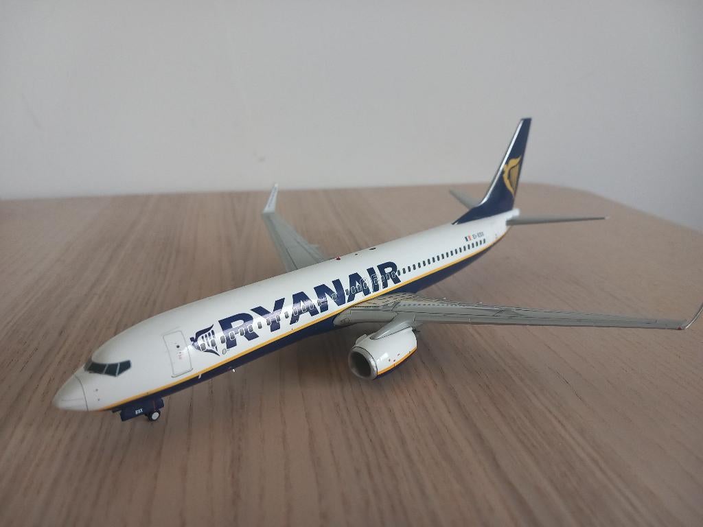 JC Wings Ryanair Boeing 737-800 EI-ESX 1:200, Ophalen of Verzenden, Zo goed als nieuw, Schaalmodel